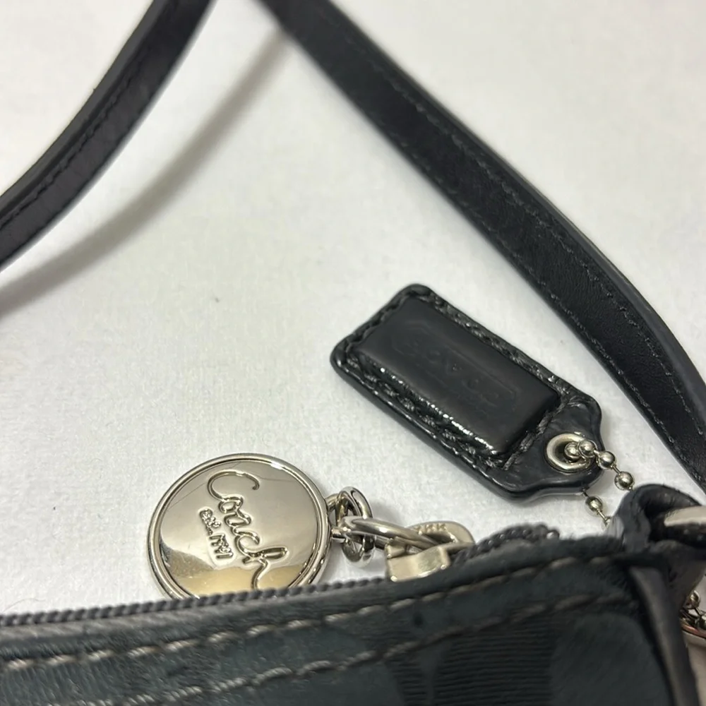 Coach Black Signature Jacquard Swing Pack